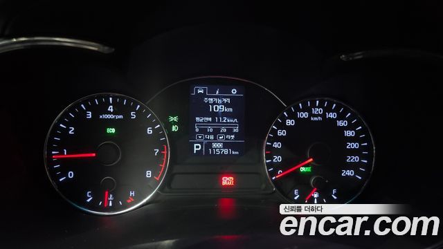 Kia K3 2015 — photo 8