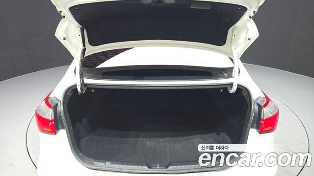 Kia K3 2015 — photo 20