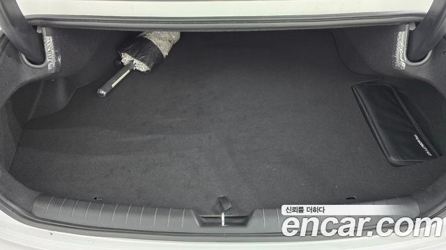 Hyundai Grandeur 2025 — photo 16