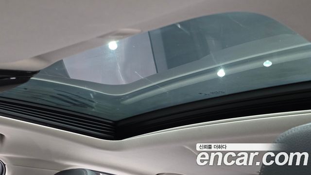 BMW 5-Series 2022 — photo 25