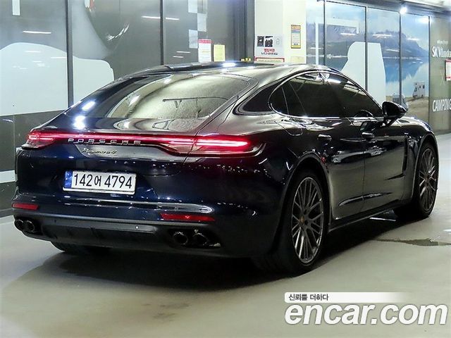 Porsche Panamera 2023 — photo 4