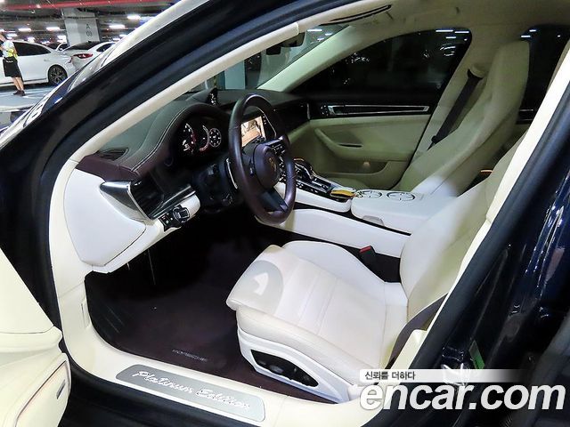 Porsche Panamera 2023 — photo 6