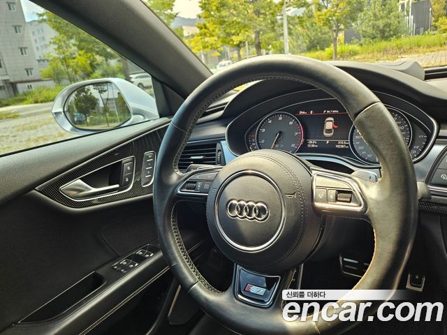 Audi S7 2013 — photo 17