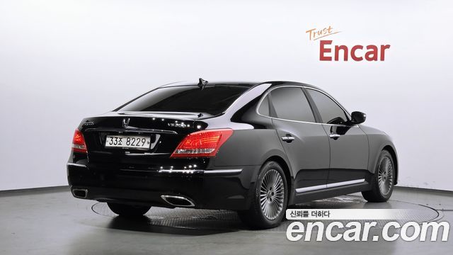 Hyundai Equus 2010 — photo 2
