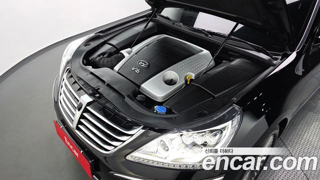 Hyundai Equus 2010 — photo 6