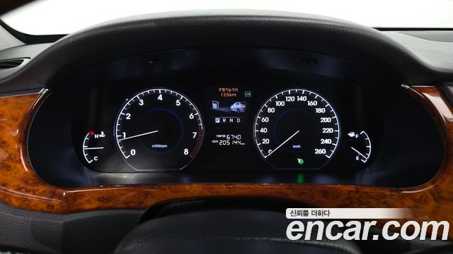 Hyundai Equus 2010 — photo 8