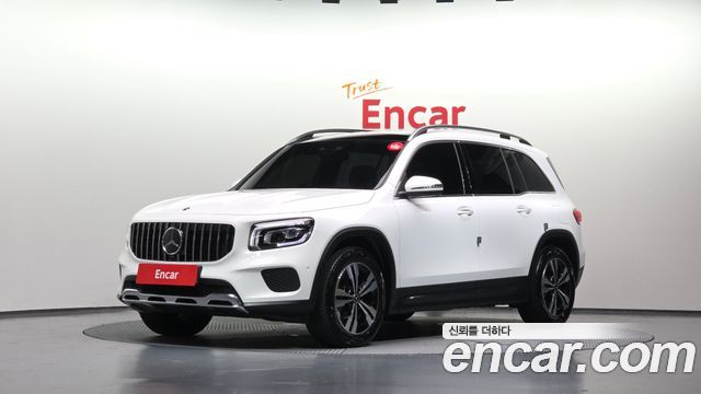 Mercedes-Benz GLB-Class 2022 — photo 1