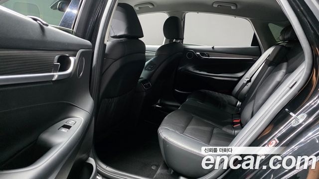 Hyundai Grandeur 2018 — photo 12
