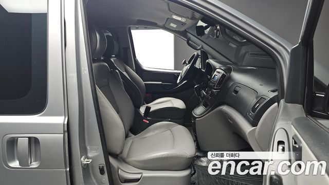 Hyundai Starex 2020 — photo 13