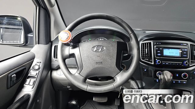 Hyundai Starex 2020 — photo 18