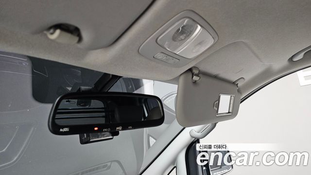 Hyundai Starex 2020 — photo 27