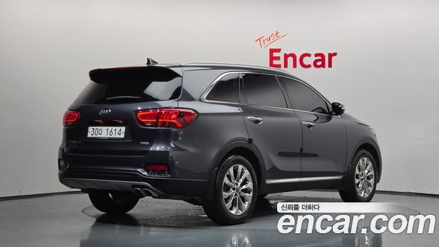Kia Sorento 2018 — photo 2