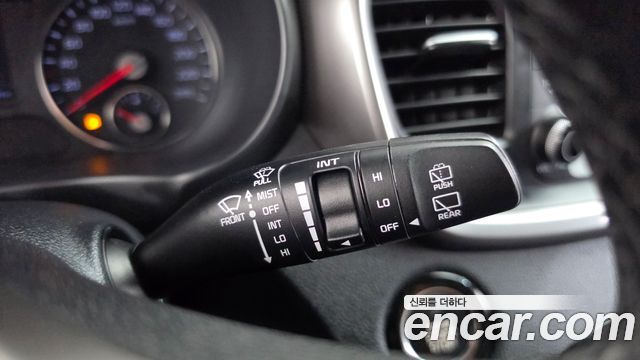 Kia Sorento 2018 — photo 28
