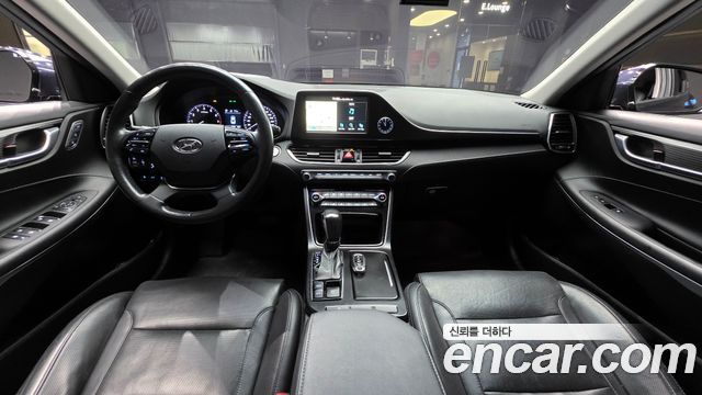 Hyundai Grandeur 2018 — photo 10
