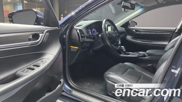 Hyundai Grandeur 2018 — photo 13