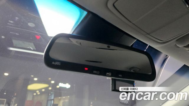 Hyundai Grandeur 2018 — photo 25