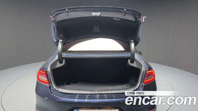 Hyundai Grandeur 2018 — photo 26
