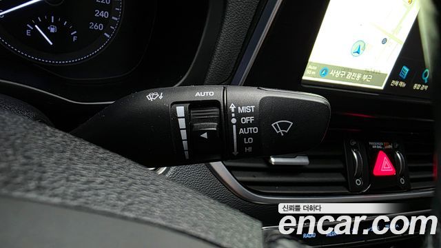 Hyundai Grandeur 2018 — photo 28