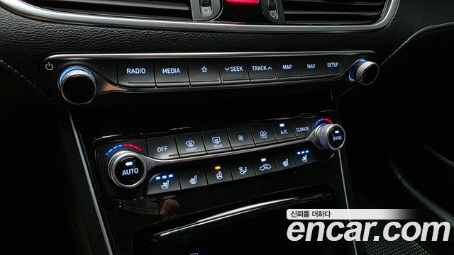 Hyundai Grandeur 2018 — photo 31