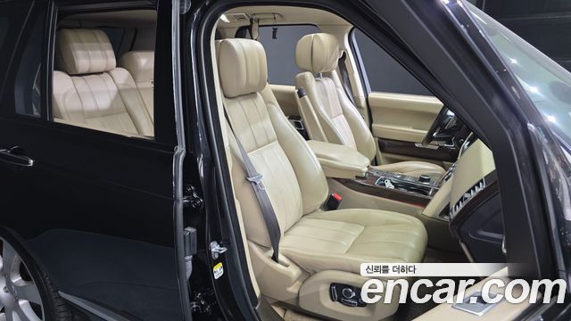 Land Rover Range Rover 2016 — photo 12