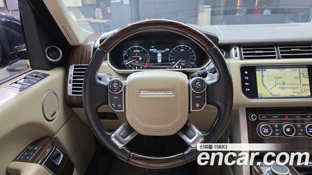 Land Rover Range Rover 2016 — photo 13