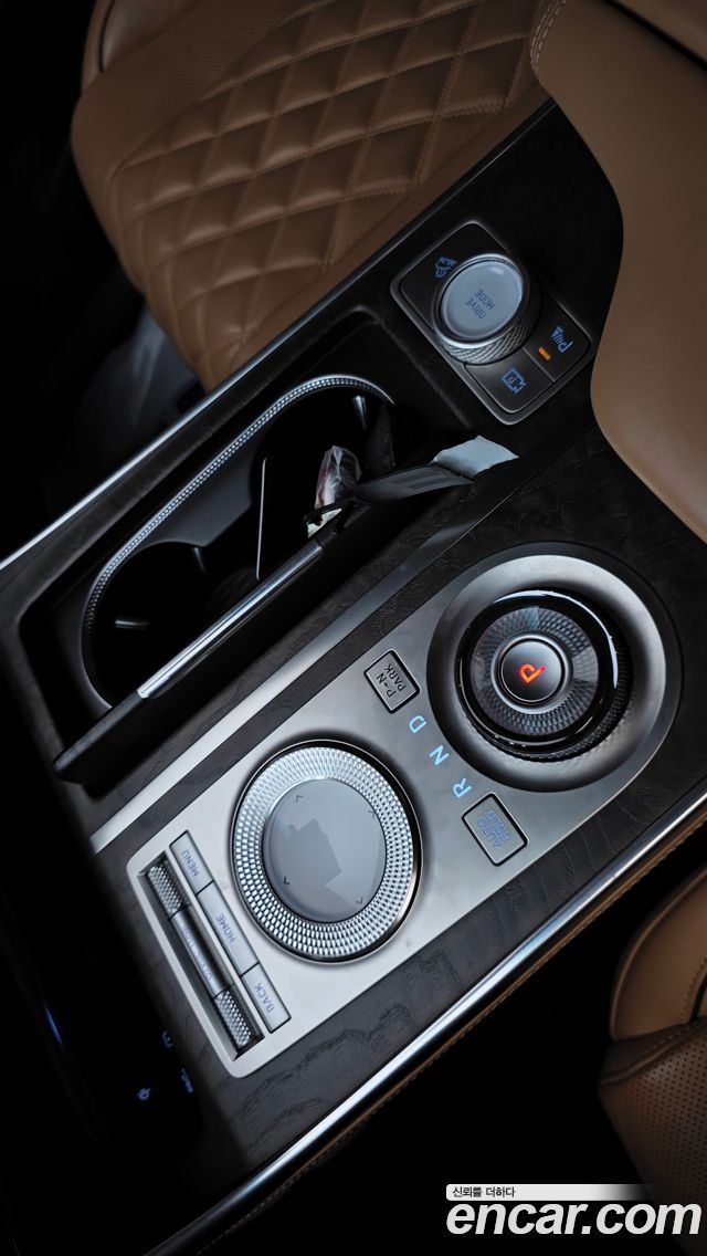 Genesis GV80 2022 — photo 12