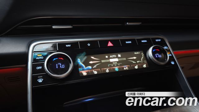 Genesis GV80 2022 — photo 23