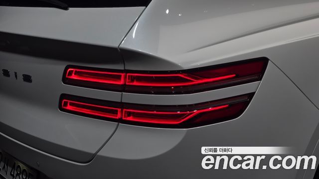 Genesis GV80 2022 — photo 9