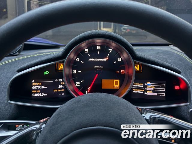 Mclaren 650S 2015 — photo 10