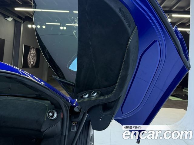 Mclaren 650S 2015 — photo 12