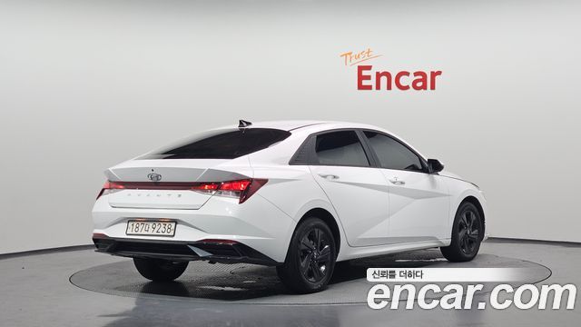 Hyundai AVANTE 2023 — photo 2