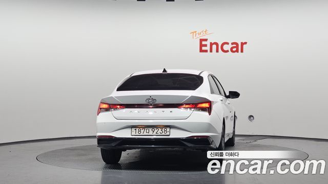 Hyundai AVANTE 2023 — photo 4