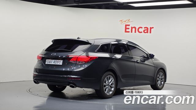 Hyundai i40 2014 — photo 2