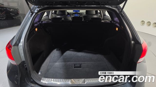 Hyundai i40 2014 — photo 16