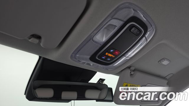 Hyundai Kona 2023 — photo 25