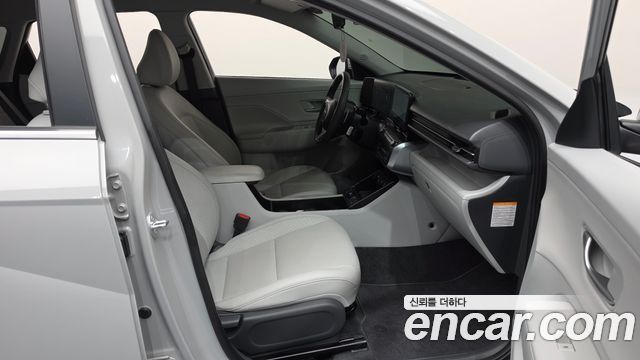 Hyundai Kona 2023 — photo 16