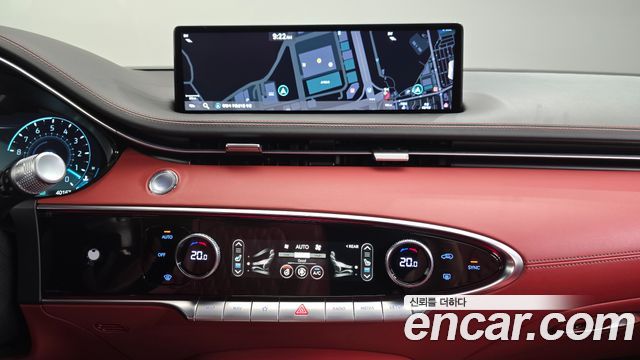 Genesis GV70 2023 — photo 18