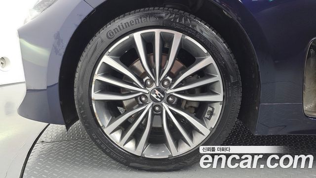 Kia Stinger 2018 — photo 5