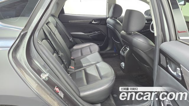 Kia K7 2020 — photo 17