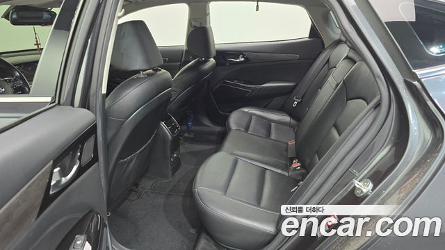 Kia K7 2020 — photo 24