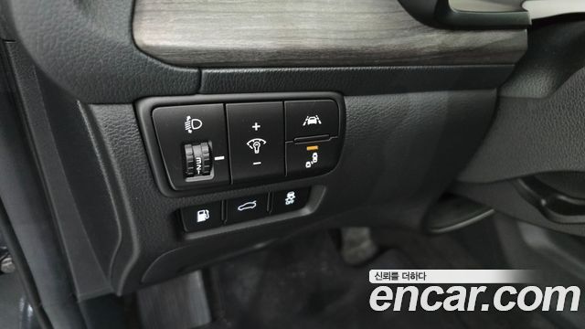 Kia K7 2020 — photo 26