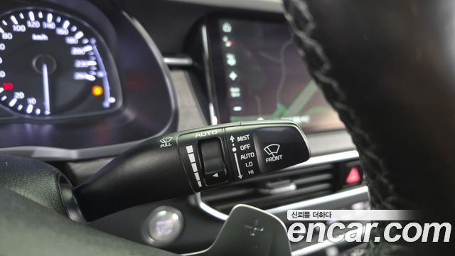 Kia K7 2020 — photo 27