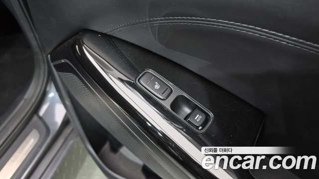 Kia K7 2020 — photo 29
