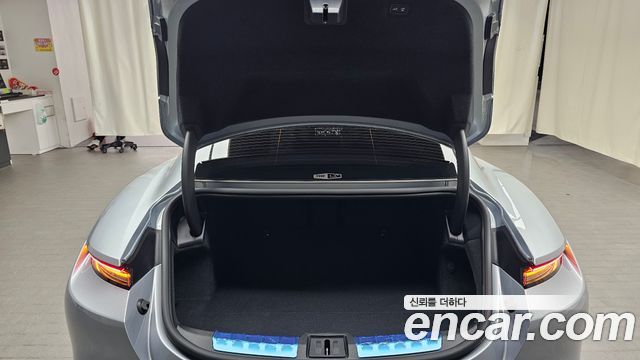 Porsche Taycan 2026 — photo 26