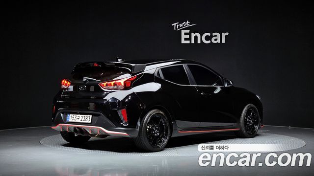 Hyundai Veloster 2018 — photo 2