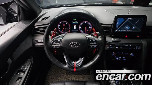 Hyundai Veloster 2018 — photo 13