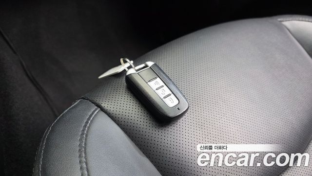 KG Mobility KORANDO 2017 — photo 32