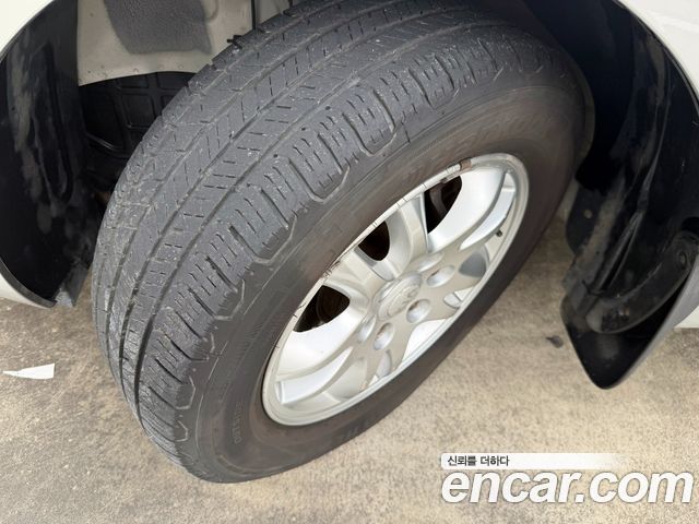 Kia Canival 2012 — photo 20