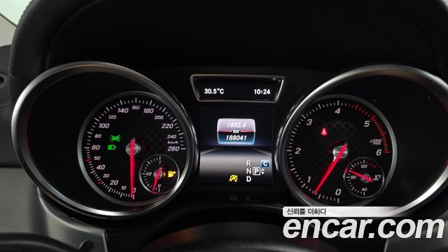 Mercedes-Benz GLE-Class 2017 — photo 8