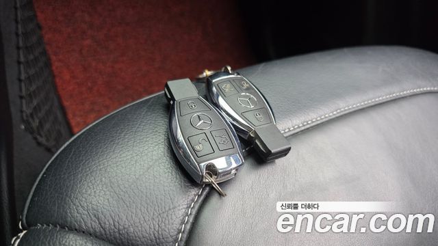Mercedes-Benz GLE-Class 2017 — photo 18